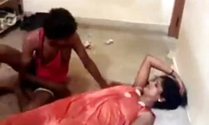 ছোট মাই, চুদা চুদি হ ...