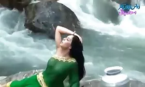 ভারতীয় বাঁড়ার রস চ ...