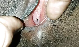 ডগী-স্টাইল বড়ো চুদা ...