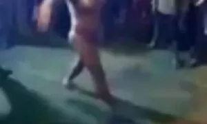 বড় সুন্দরী মহিলা, x ...