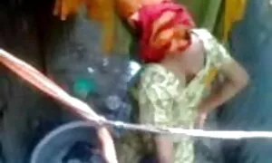 হার্ডকোর, স্ত্রী, বা ...