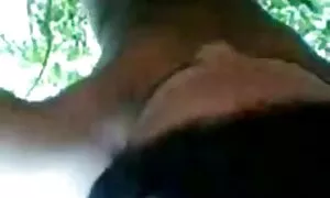 মহিলার দ্বারা, অসতিপ ...