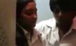 বড়ো মাই, বড়ো বুকের ...