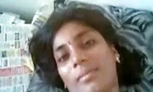 তিনে মিলে, সুন্দরি স ...