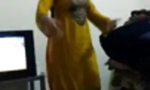 মেয়েদের হস্তমৈথুন ব ...