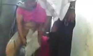 স্ত্রী, বহু পুরুষের  ...